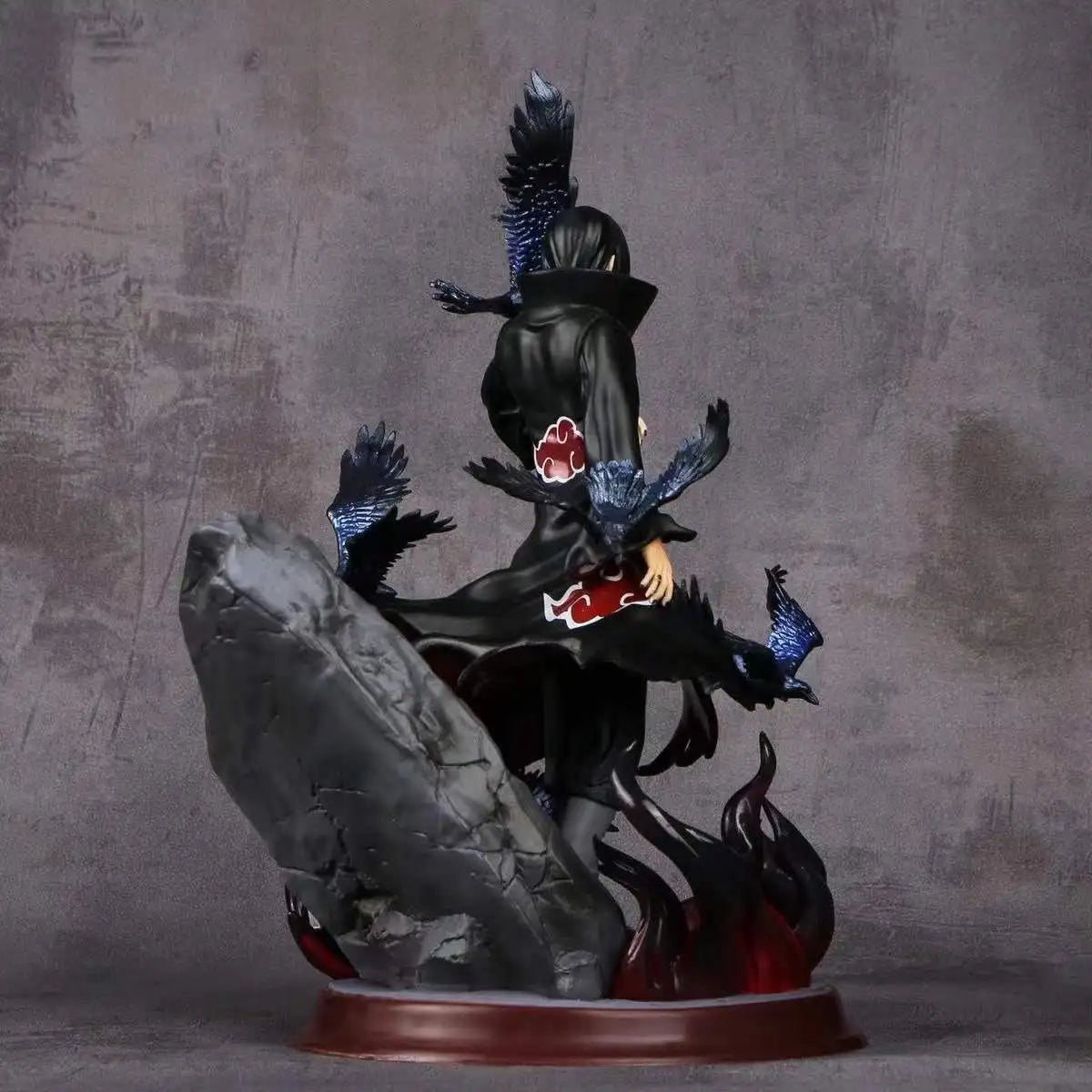 20CM Itachi Uchiha Figura Dark