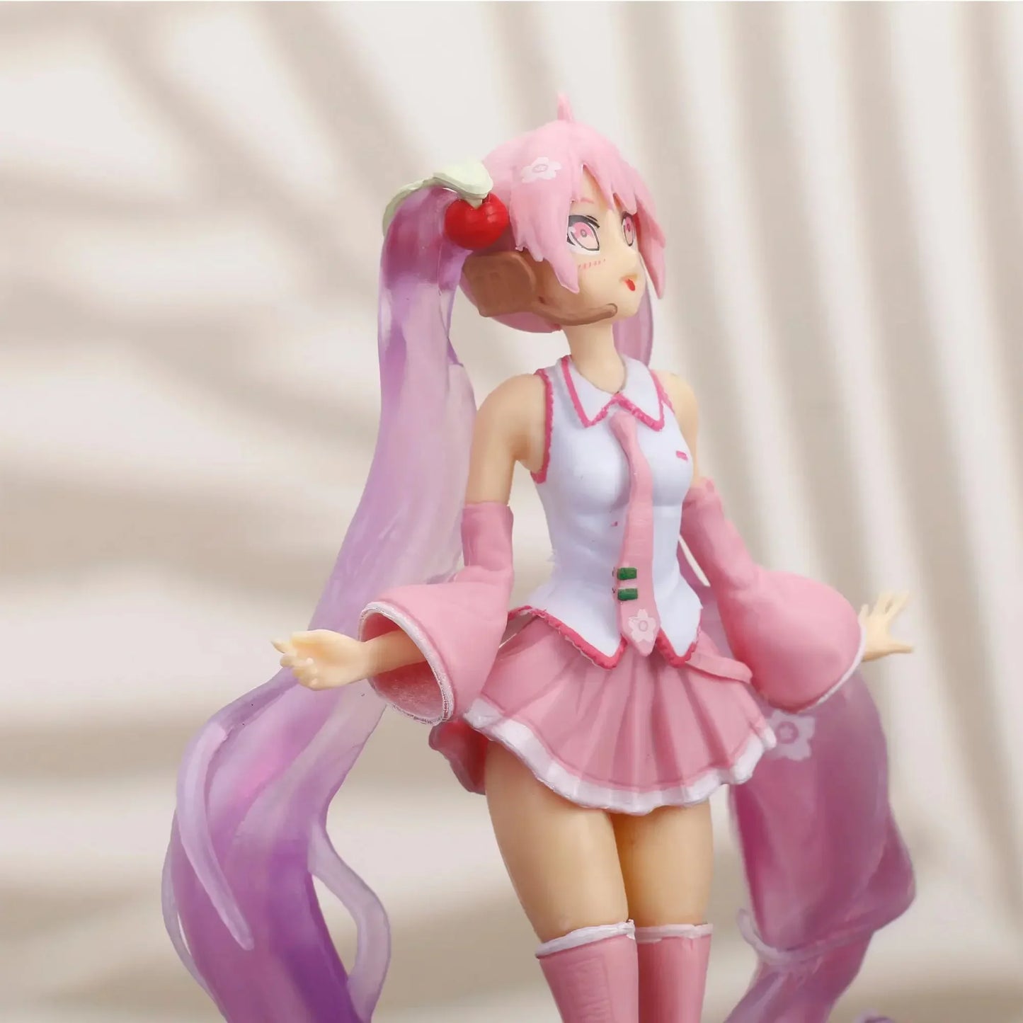 15cm  Sakura Figura